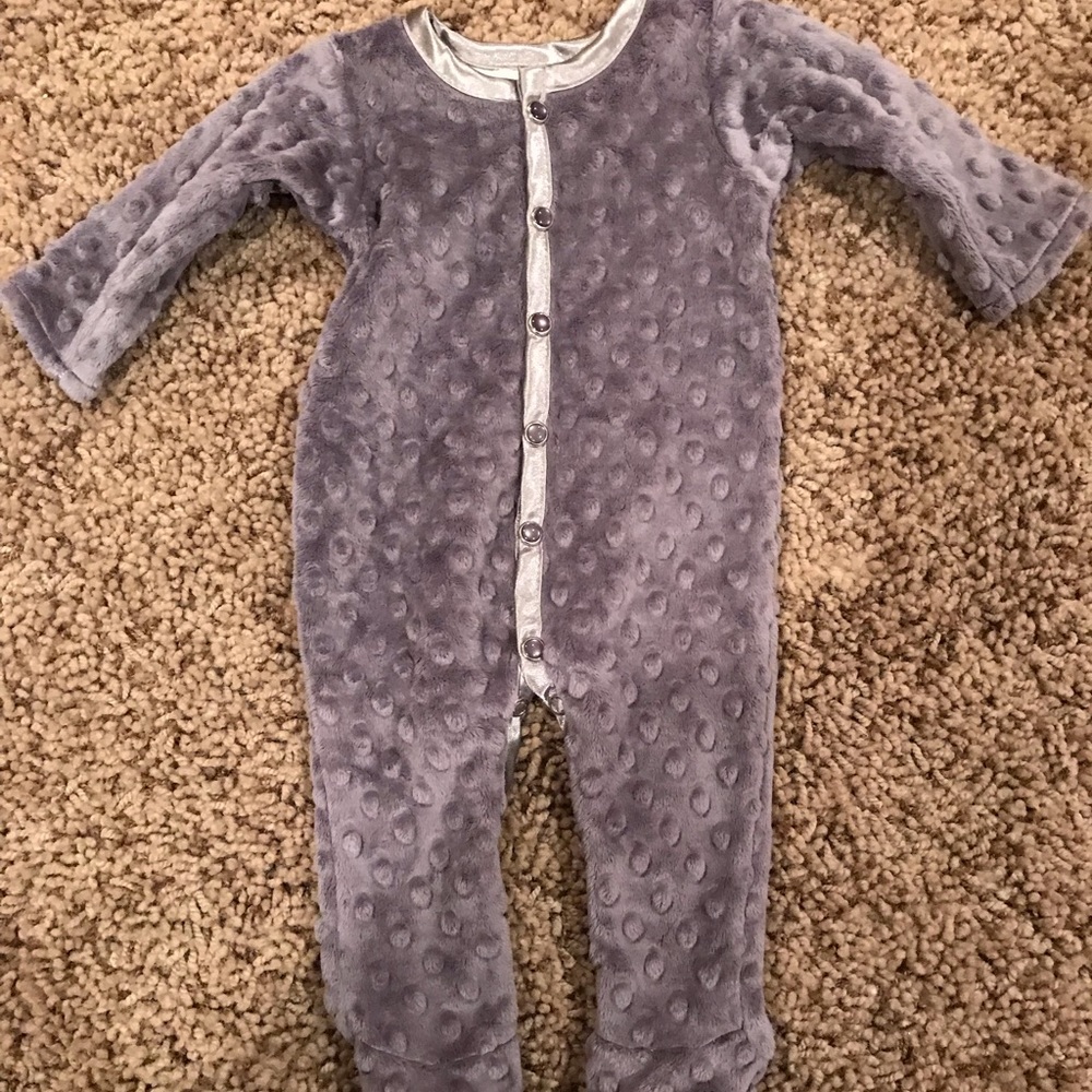 My Blankee romper (NWOT)